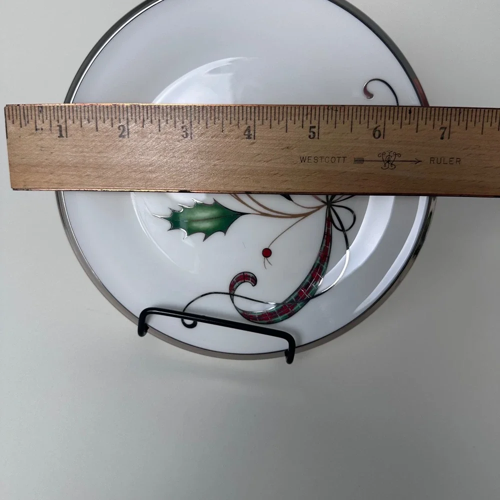Lenox holiday nouveau